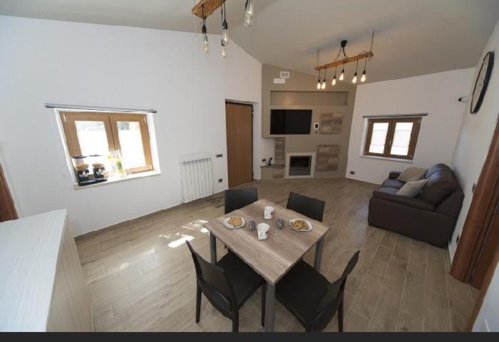 A Due Passi Bed and Breakfast Lorica Εξωτερικό φωτογραφία
